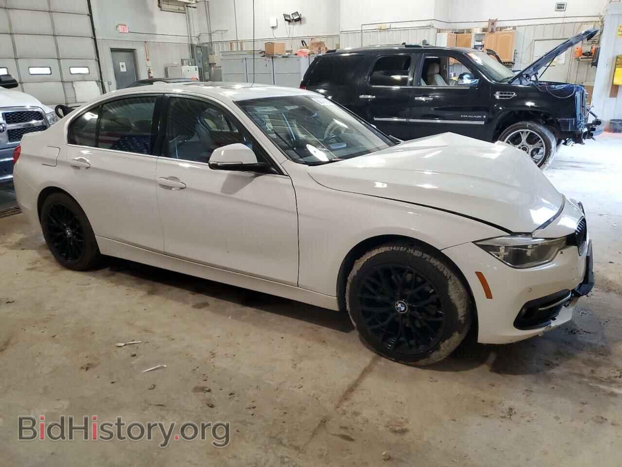 2017 BMW 3 SERIES - VIN: WBA8D9C30HA003923 - Фото 4