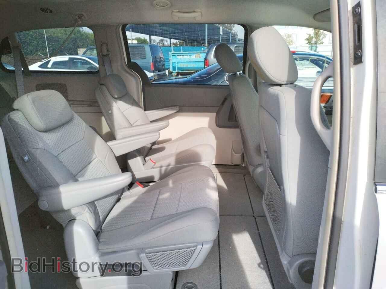 2009 CHRYSLER MINIVAN - VIN: 2A8HR54159R525902 - Фото 6