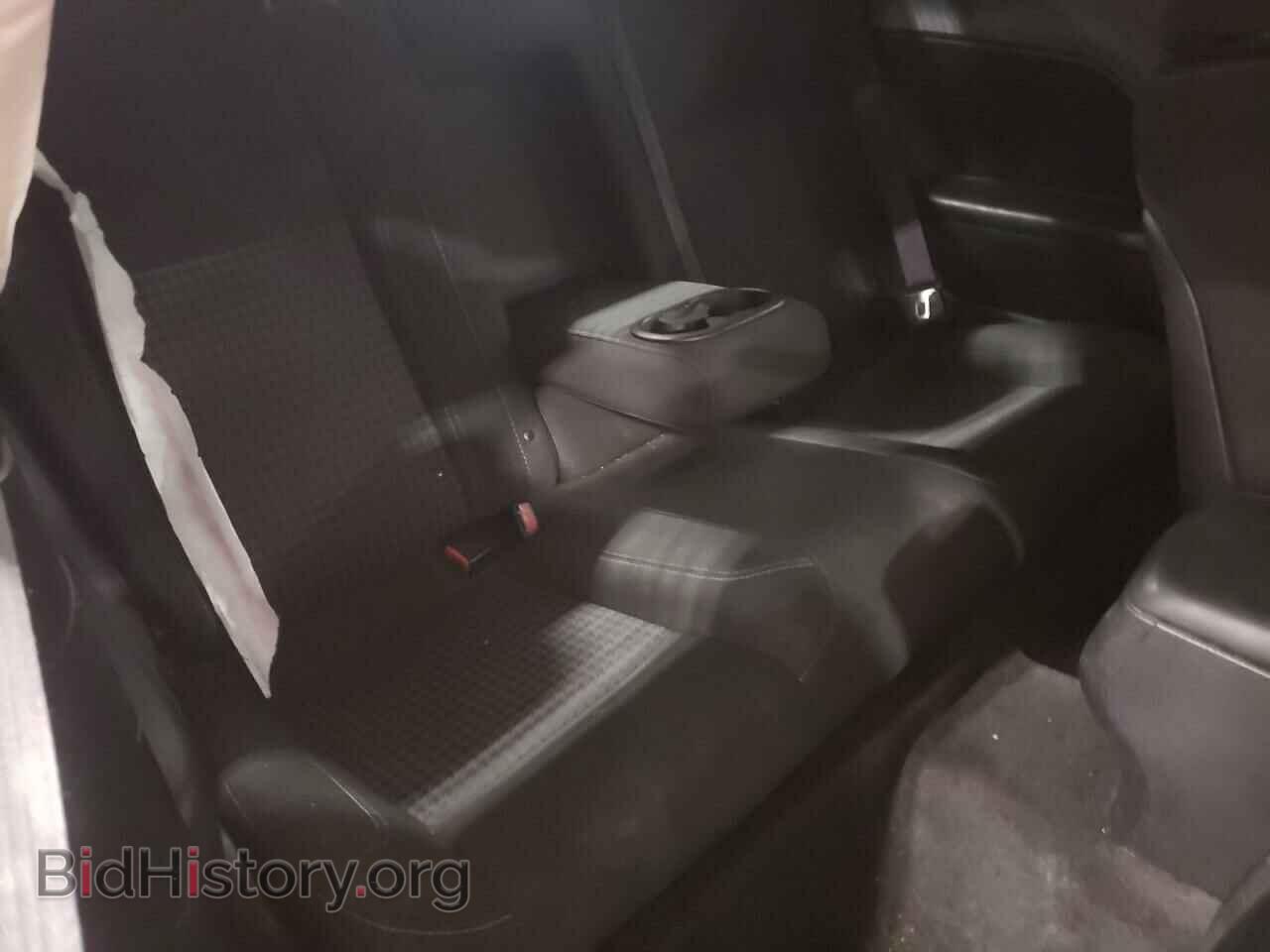 2015 DODGE CHALLENGER - VIN: 2C3CDZAT6FH722936 - Фото 6
