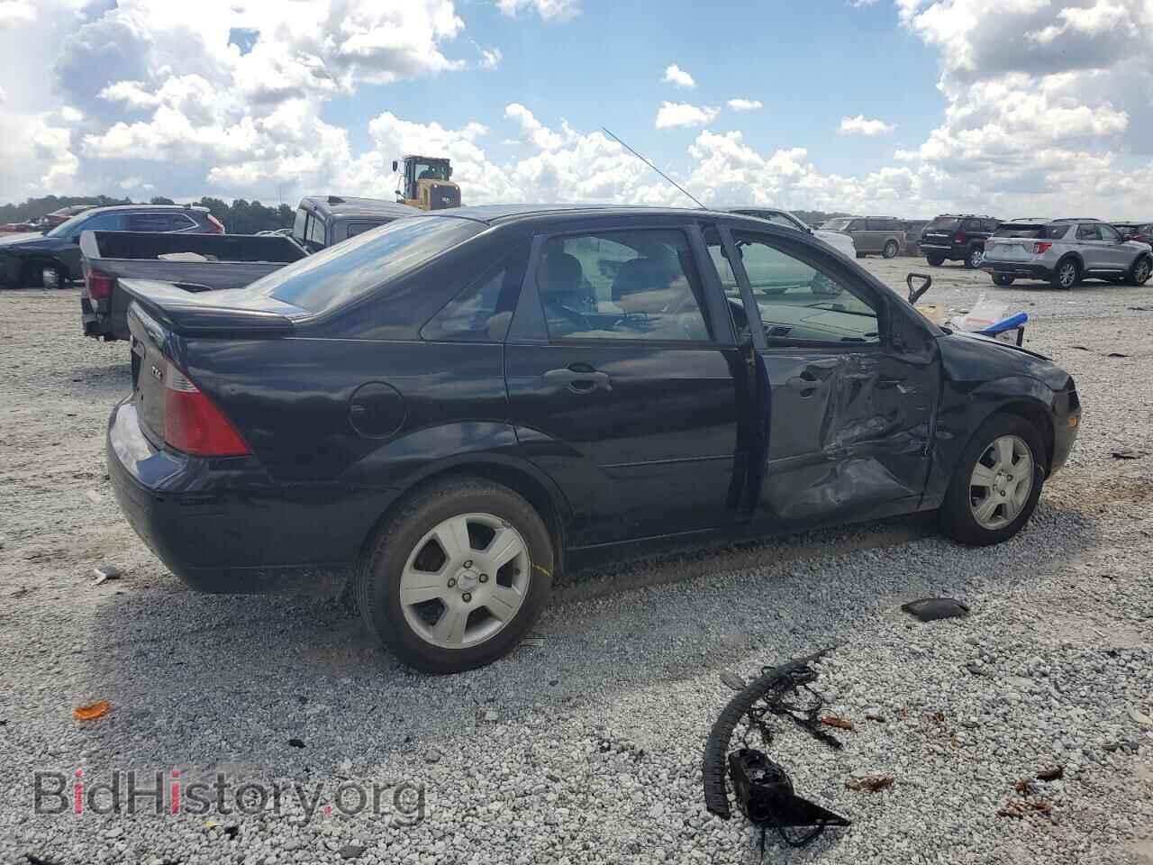2006 FORD FOCUS - VIN: 1FAFP34N16W190755 - Фото 3