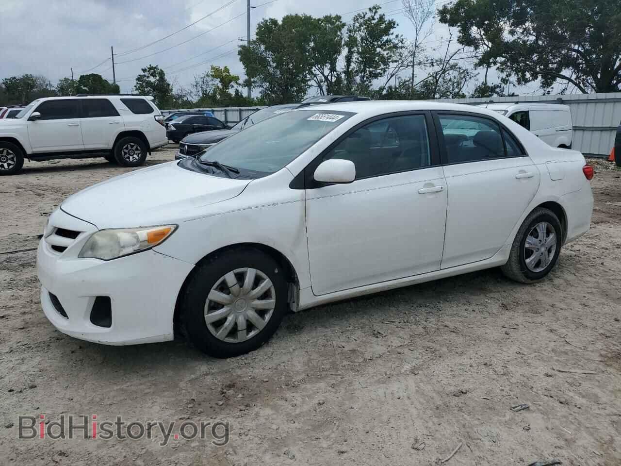 Фотография 2T1BU4EE2BC709076 - TOYOTA COROLLA 2011