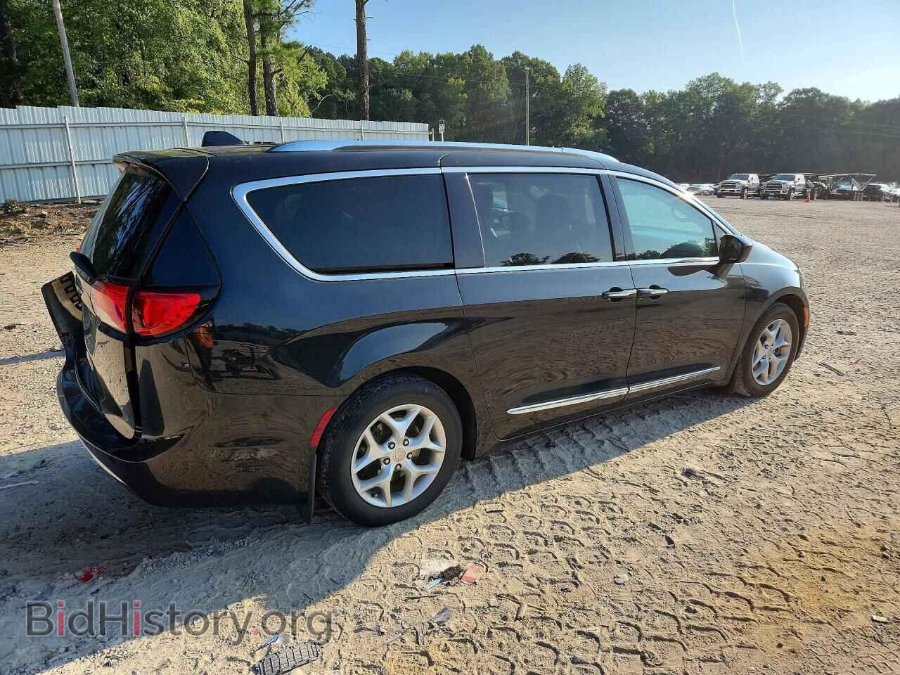 2017 CHRYSLER PACIFICA - VIN: 2C4RC1EG9HR591358 - Фото 3
