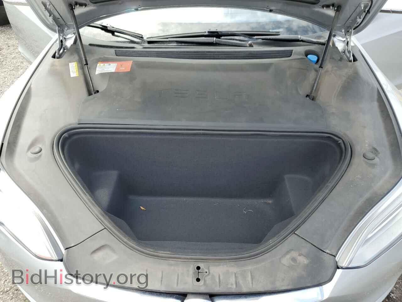 2016 TESLA MODEL S - VIN: 5YJSA1E22GF146272 - Фото 11