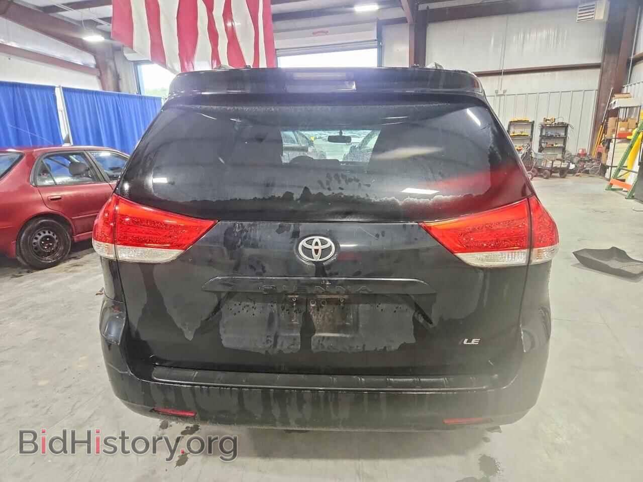2011 TOYOTA SIENNA - VIN: 5TDKK3DC3BS064400 - Photo 6