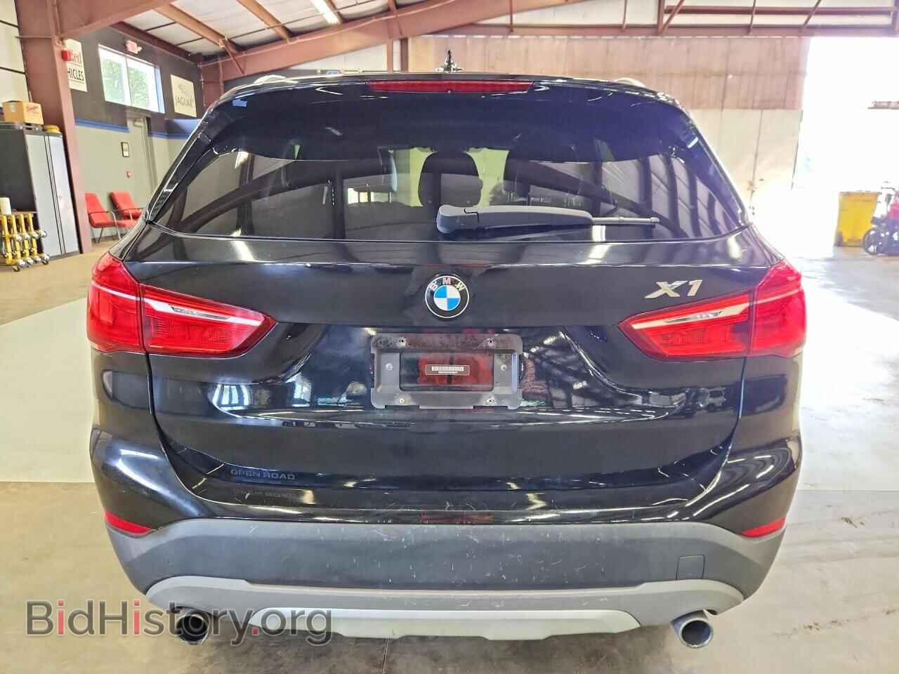2017 BMW X1 - VIN: WBXHT3C37H5F85875 - Фото 6