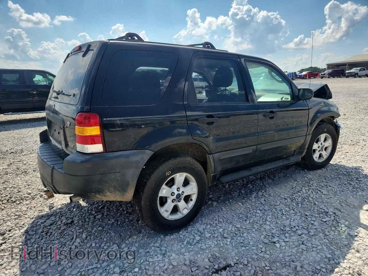 2005 FORD ESCAPE - VIN: 1FMCU03155KB84879 - Фото 3
