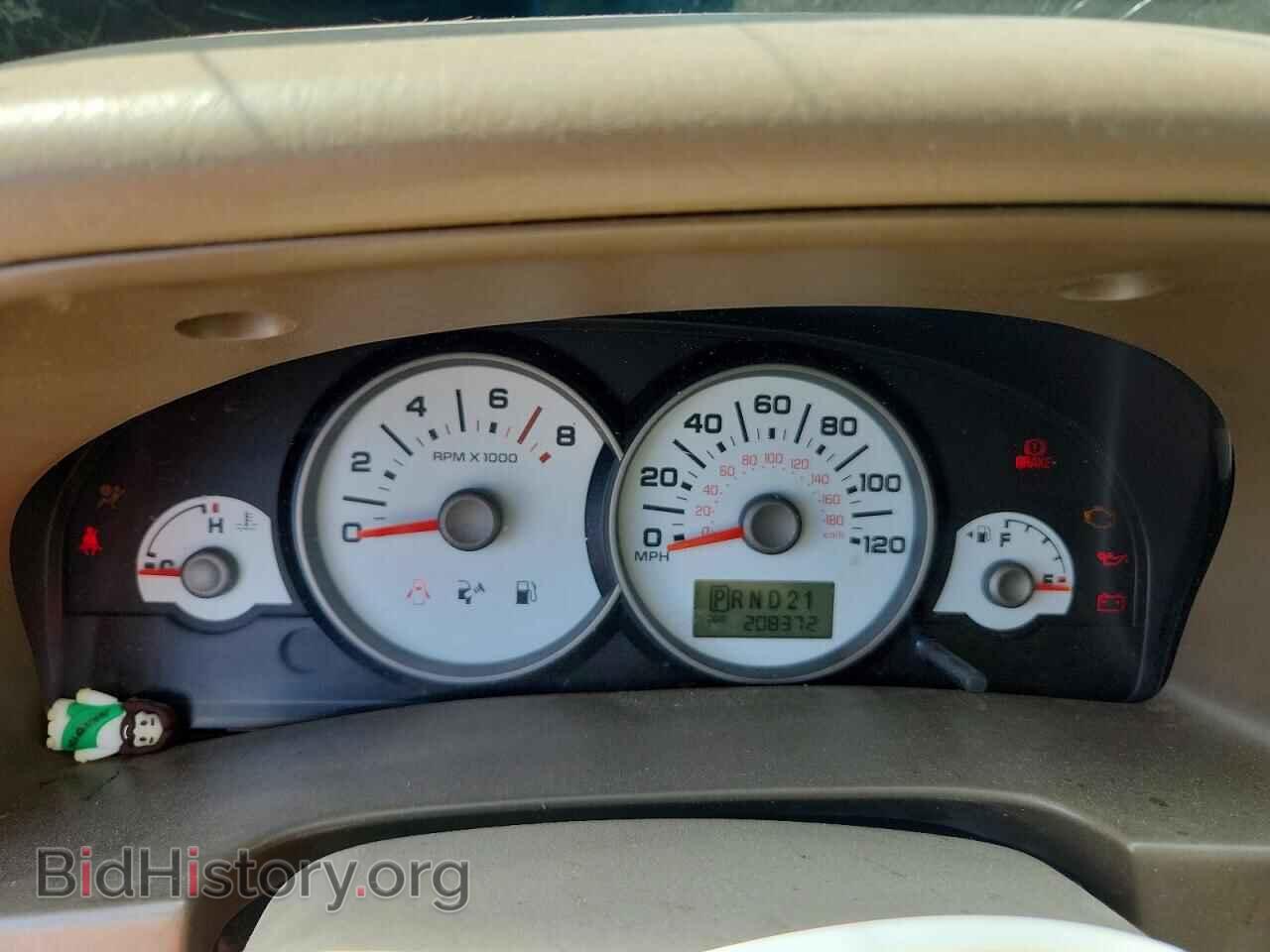 2005 FORD ESCAPE - VIN: 1FMCU03155KB84879 - Фото 9