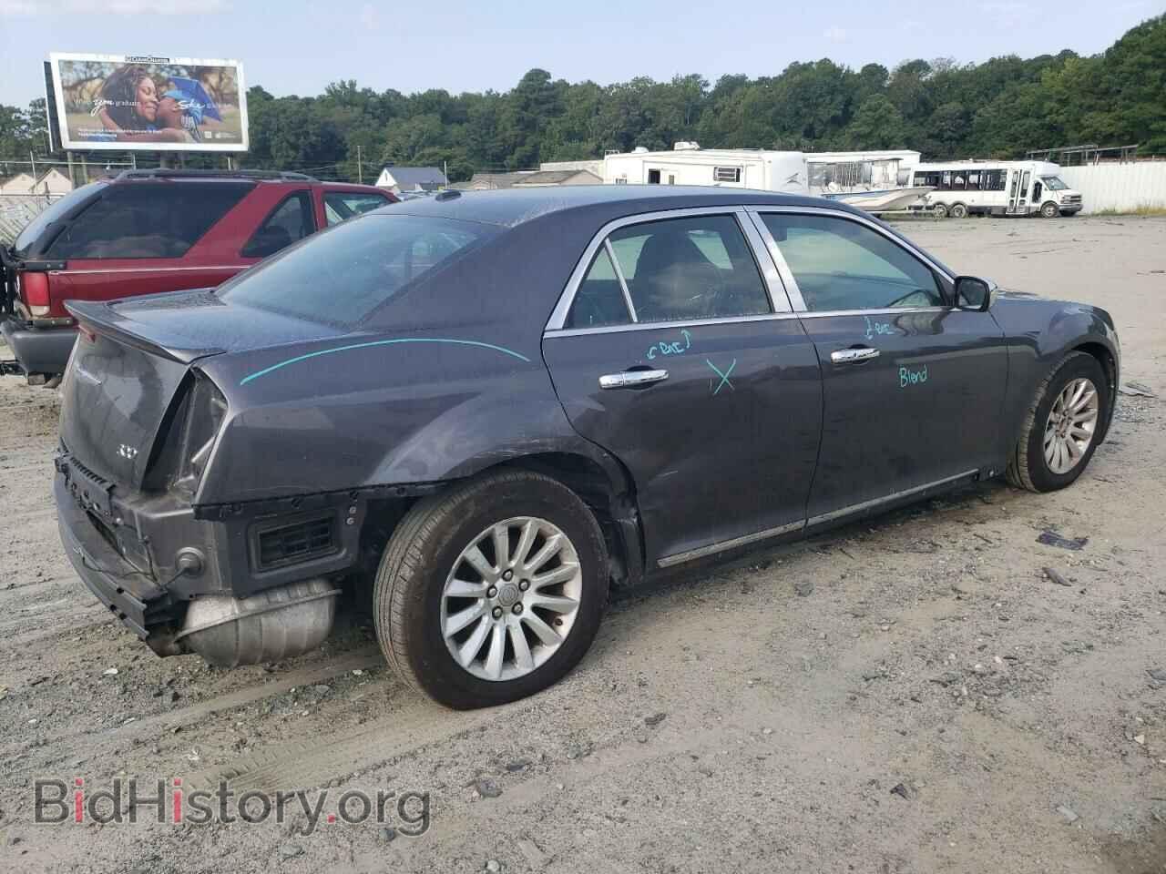2013 CHRYSLER 300 - VIN: 2C3CCAAG1DH732326 - Фото 3