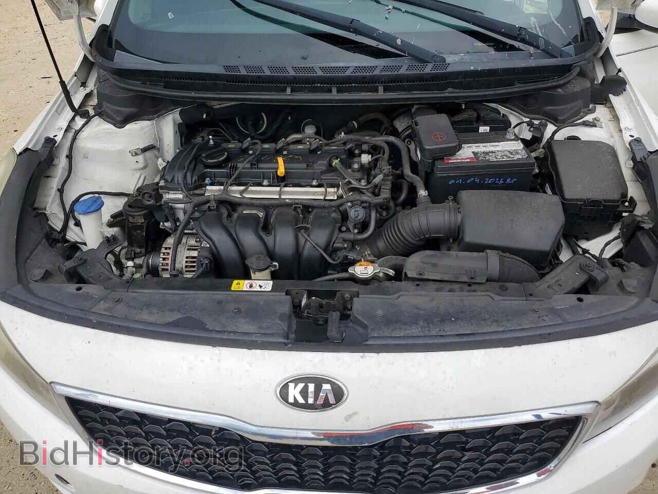 2017 KIA FORTE - VIN: 3KPFK4A72HE070657 - Photo 11