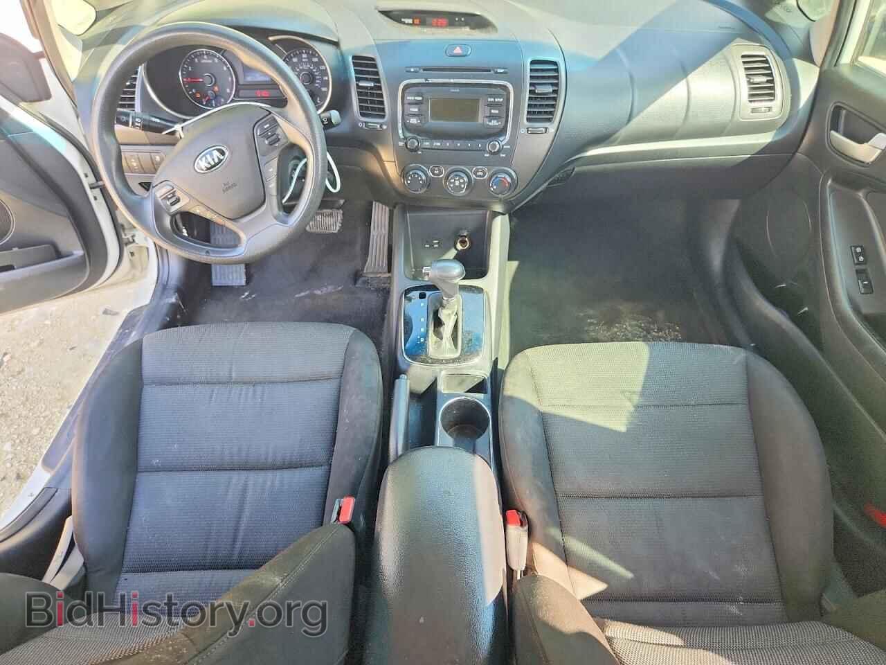 2017 KIA FORTE - VIN: 3KPFK4A72HE070657 - Photo 8