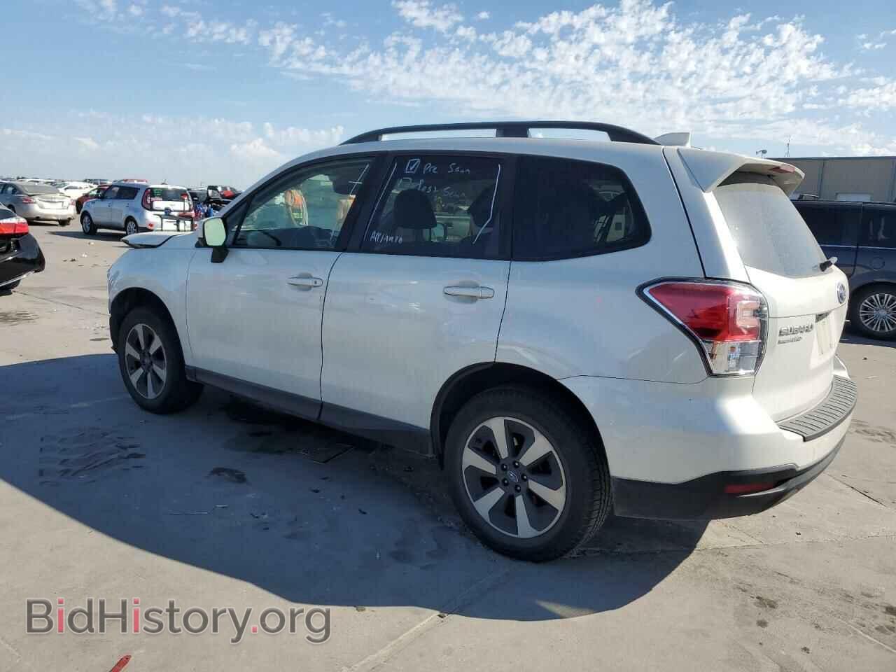 2017 SUBARU FORESTER - VIN: JF2SJAGC6HH522271 - Фото 2