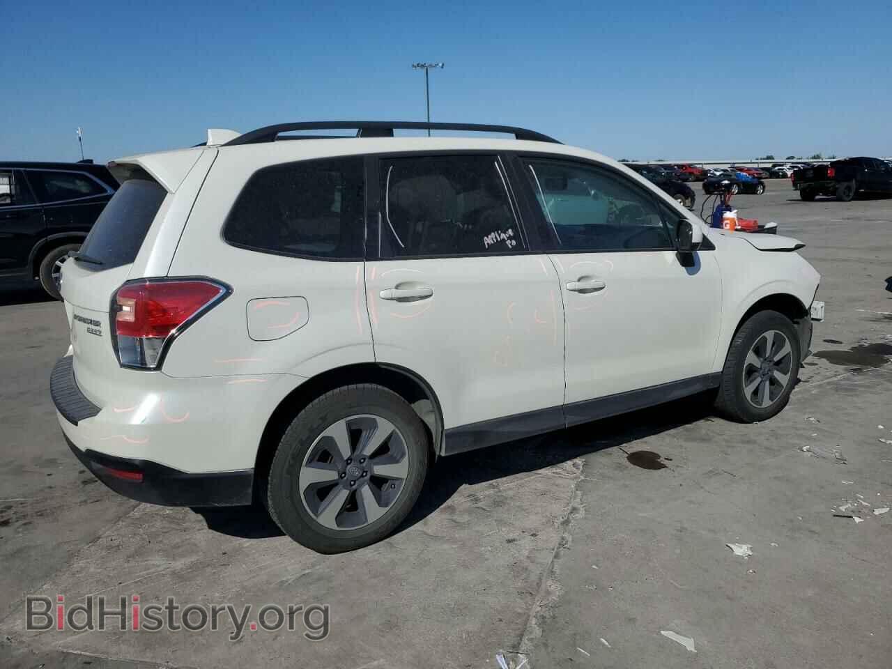 2017 SUBARU FORESTER - VIN: JF2SJAGC6HH522271 - Фото 3
