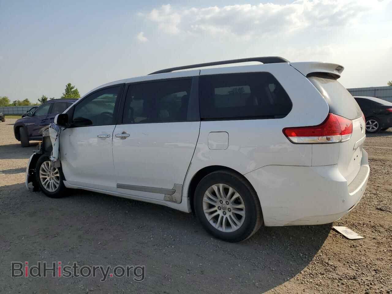 2013 TOYOTA All Models - VIN: 5TDYK3DC8DS317501 - Photo 2