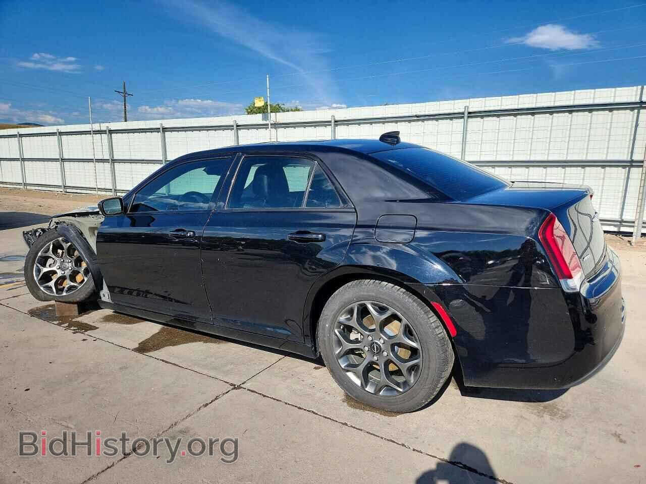 2015 CHRYSLER 300 - VIN: 2C3CCAGG3FH831448 - Photo 2