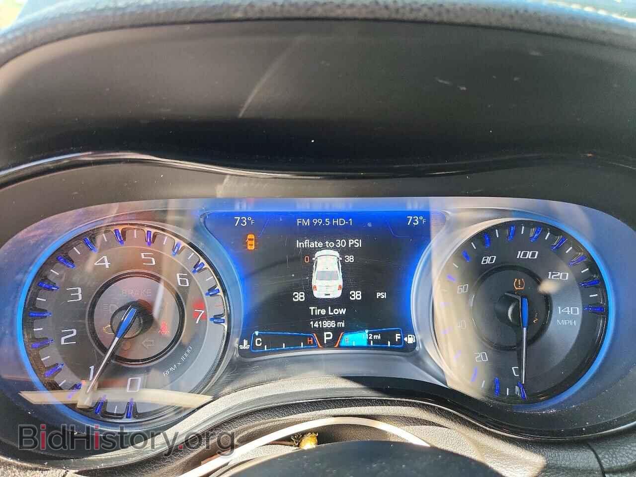 2015 CHRYSLER 300 - VIN: 2C3CCAGG3FH831448 - Photo 9