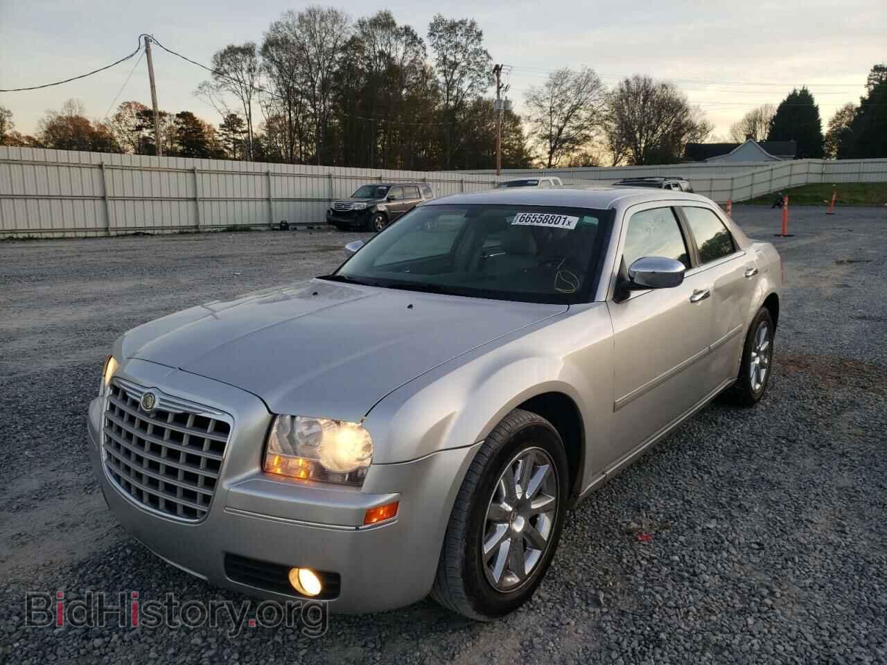 2007 CHRYSLER 300 - VIN: 2C3KA53G47H896678 - Фото 2