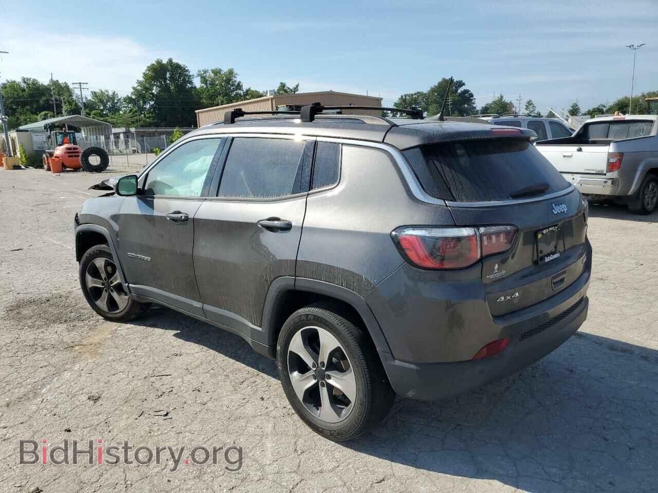 2017 JEEP COMPASS - VIN: 3C4NJDBB4HT656015 - Photo 2