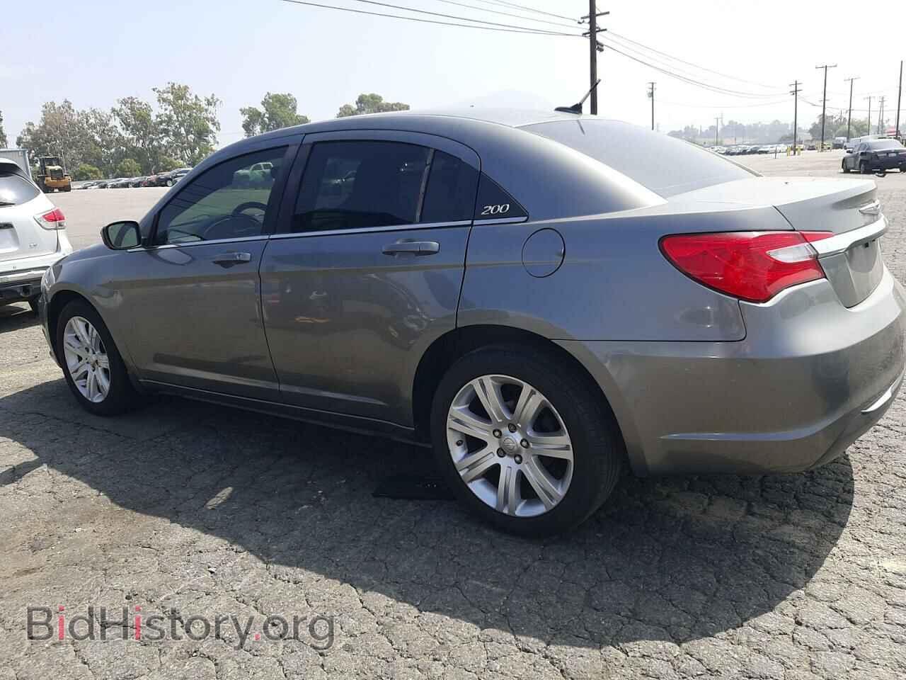 2013 CHRYSLER 200 - VIN: 1C3CCBBB7DN538352 - Фото 2