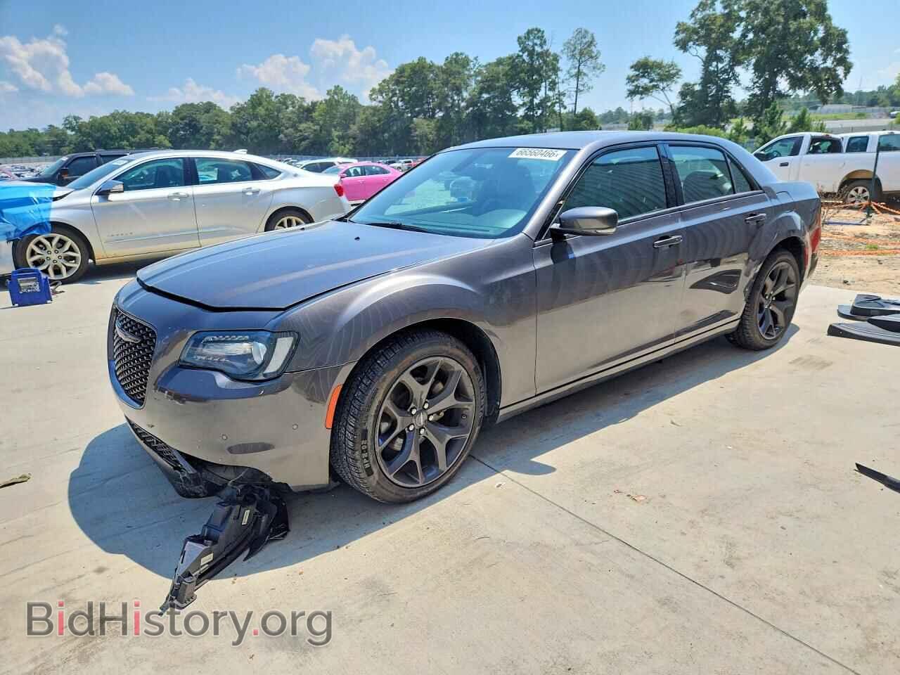 Photo 2C3CCABG7PH620441 - CHRYSLER 300 2023