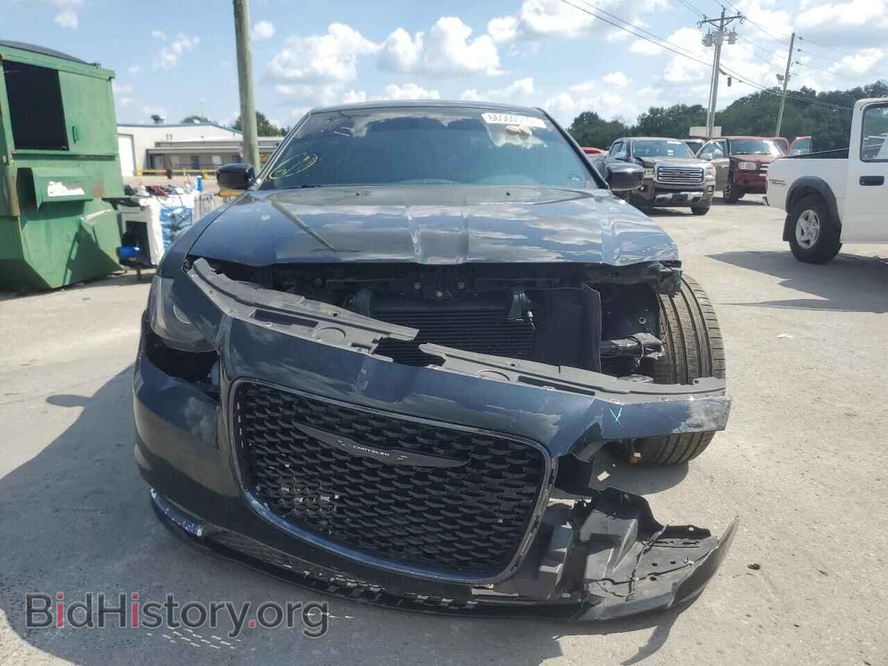 2019 CHRYSLER 300 - VIN: 2C3CCABG6KH655982 - Фото 5
