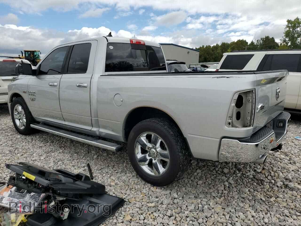 2015 RAM 1500 - VIN: 1C6RR6GT1FS623745 - Фото 2