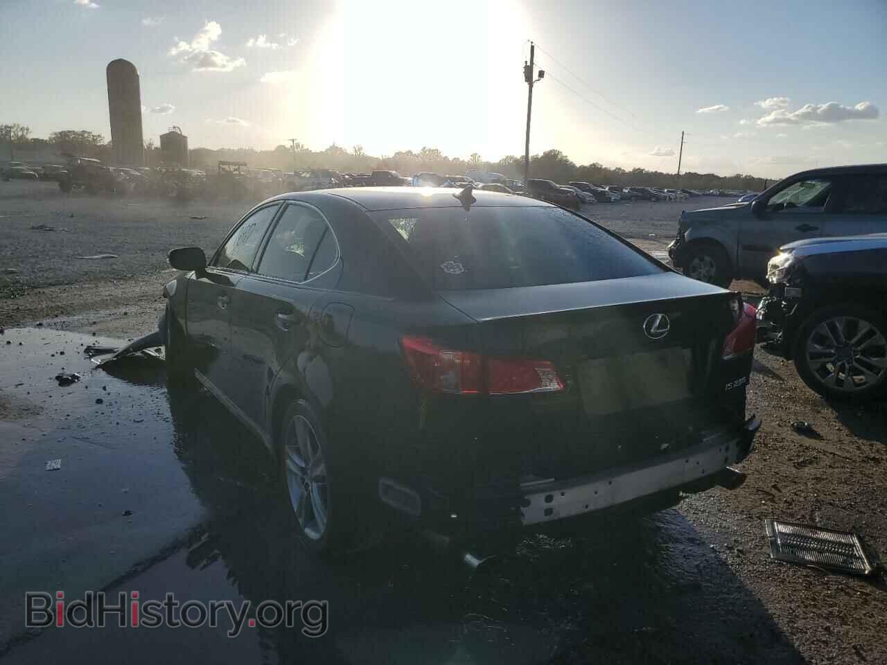 2011 LEXUS IS - VIN: JTHBF5C20B5136036 - Фото 3