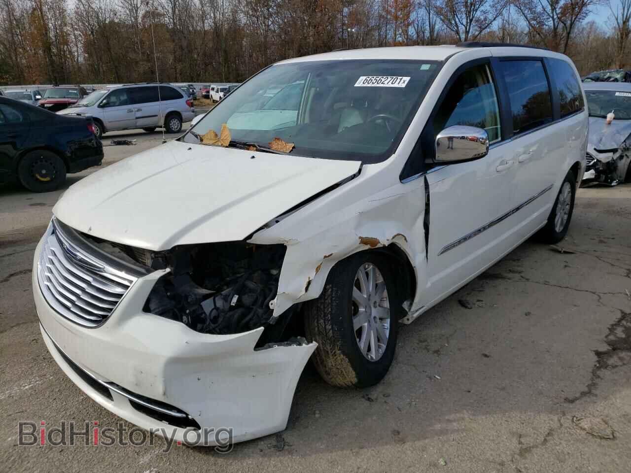 2011 CHRYSLER MINIVAN - VIN: 2A4RR8DG4BR714641 - Фото 2