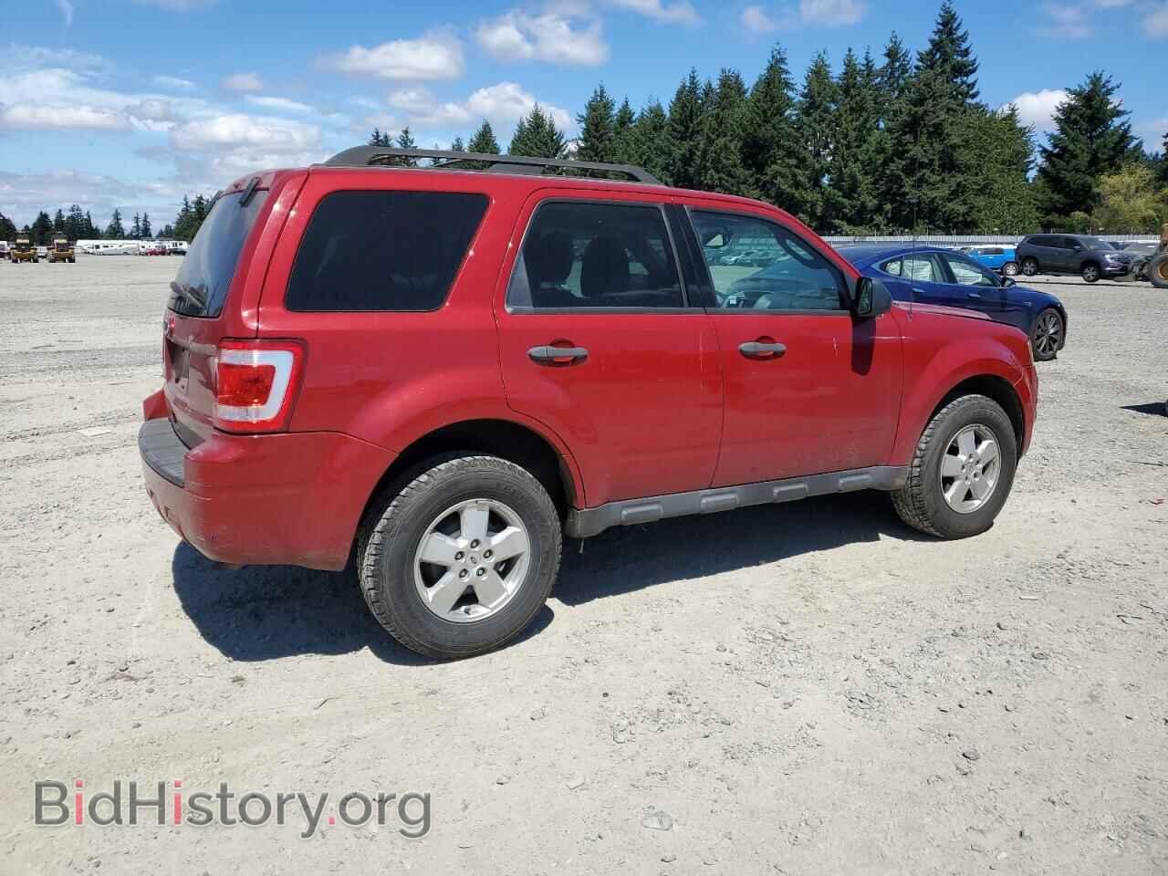 2011 FORD ESCAPE - VIN: 1FMCU0D71BKB34043 - Фото 3