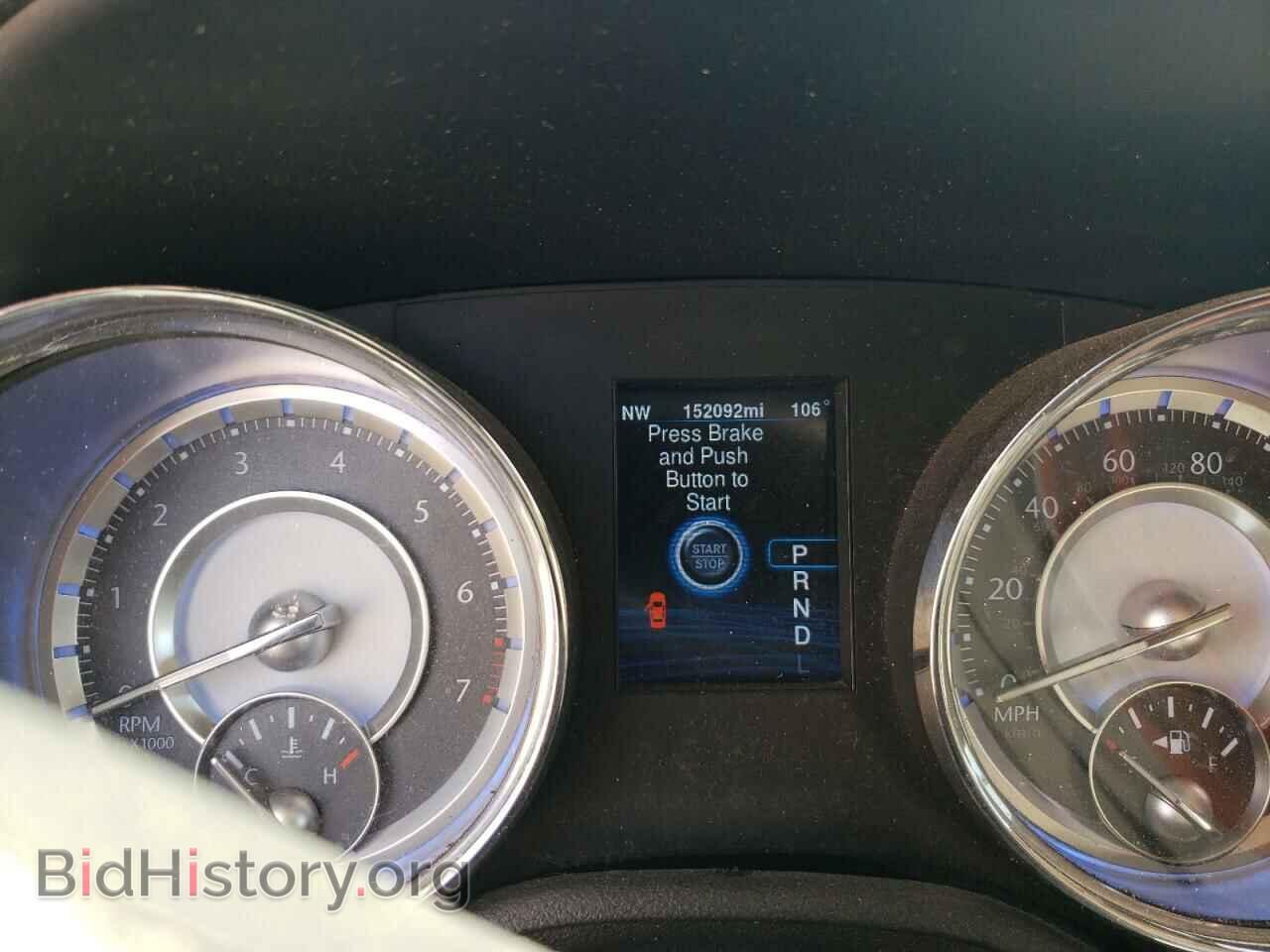 2014 CHRYSLER 300 - VIN: 2C3CCAAG4EH127461 - Фото 9