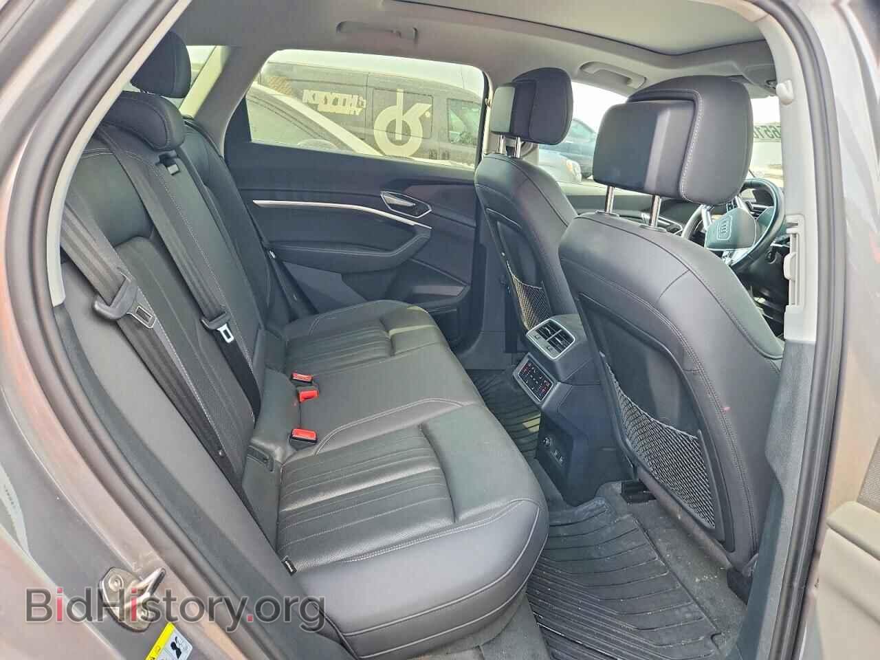 2019 AUDI E-TRON - VIN: WA1LABGE2KB021683 - Photo 10