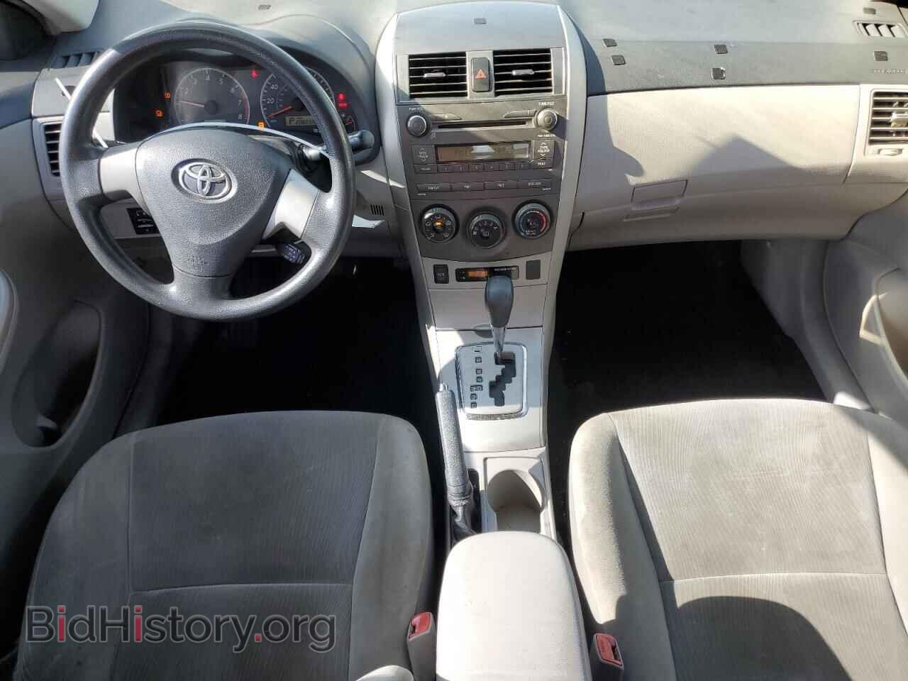 2011 TOYOTA COROLLA - VIN: 2T1BU4EE2BC628398 - Фото 8