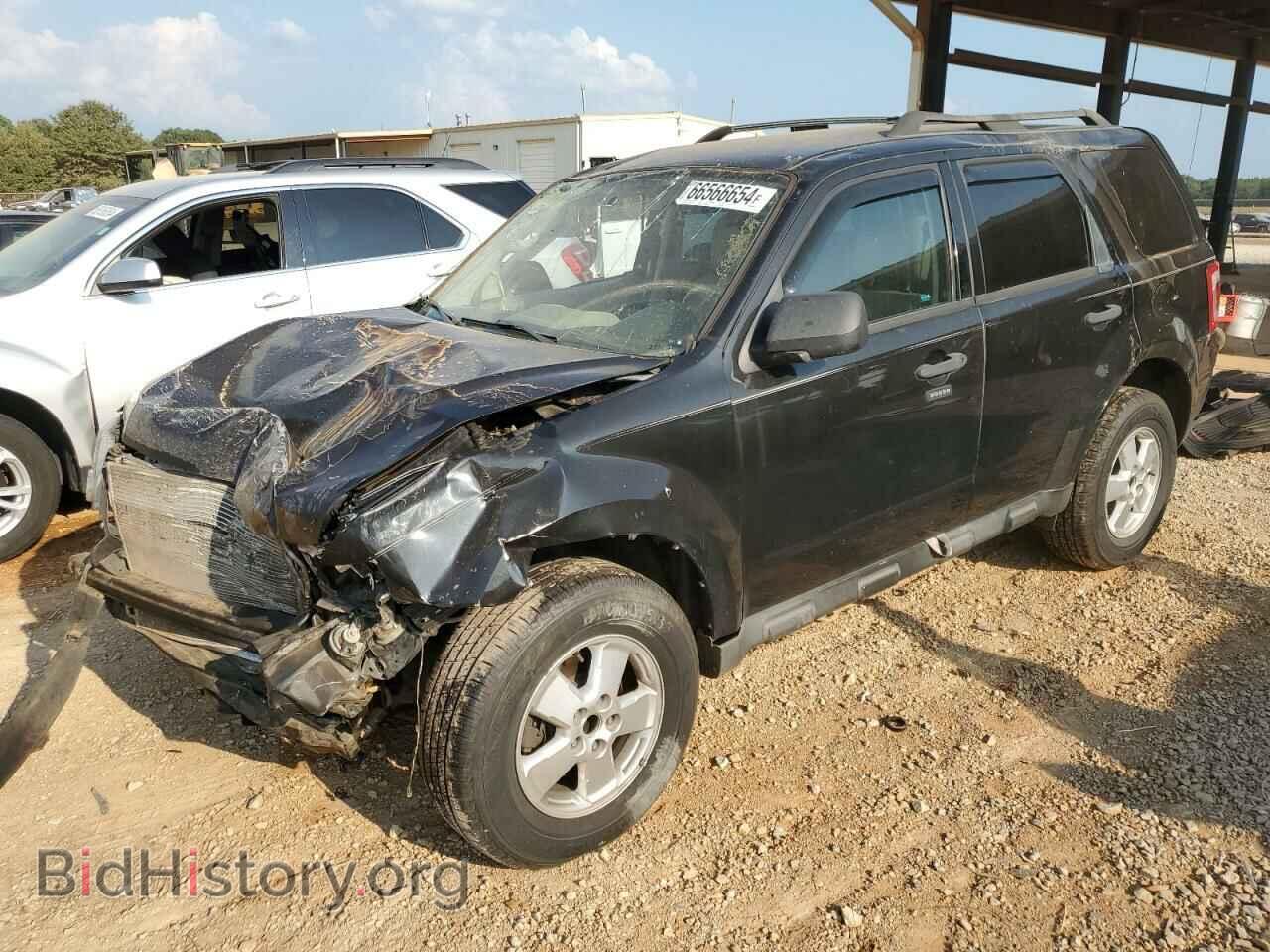 Фотография 1FMCU0D79BKA63108 - FORD ESCAPE 2011