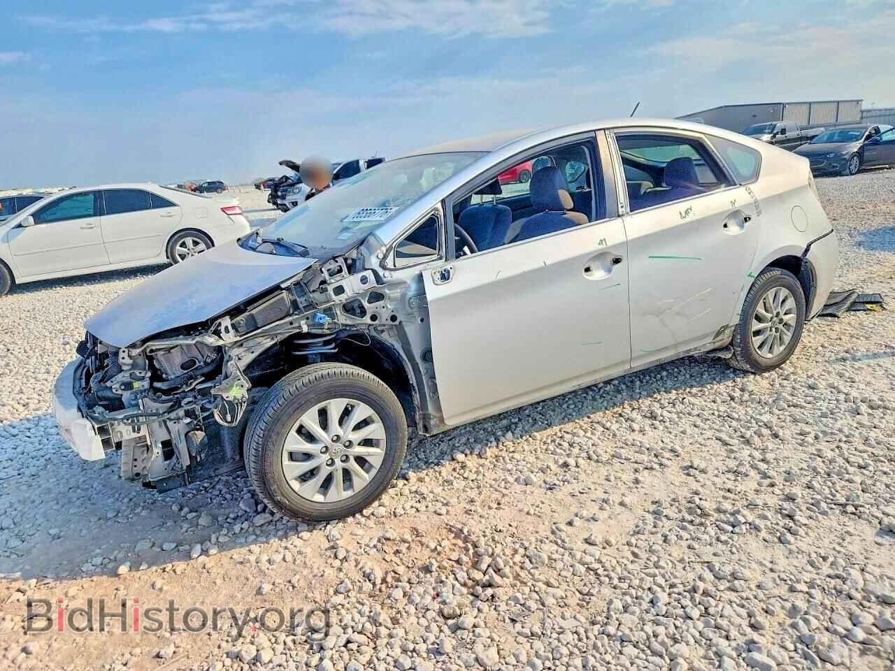 Фотография JTDKN3DP7D3044844 - TOYOTA PRIUS 2013