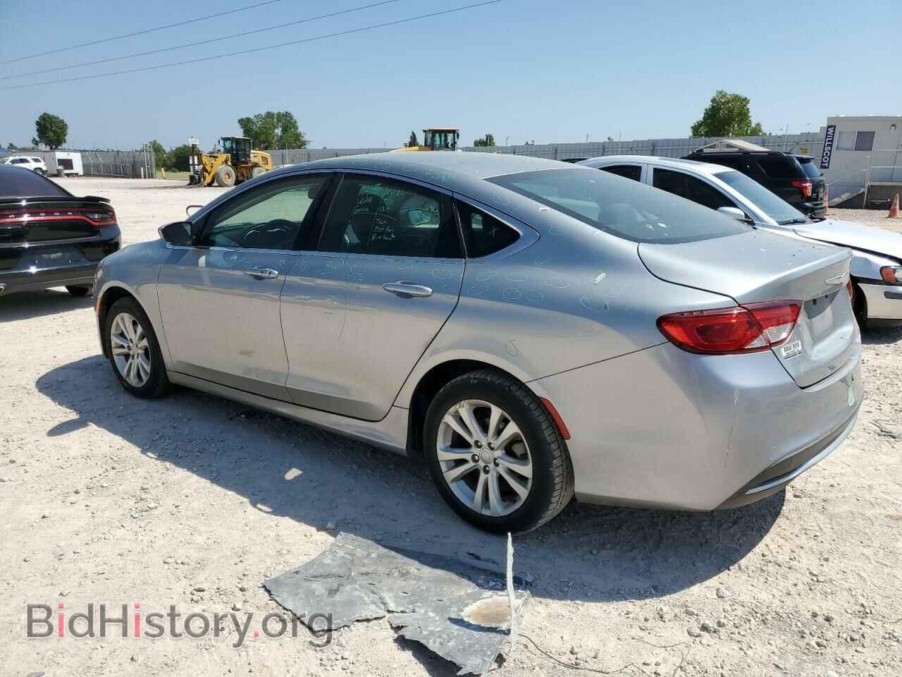 2015 CHRYSLER 200 - VIN: 1C3CCCAB6FN673123 - Фото 2