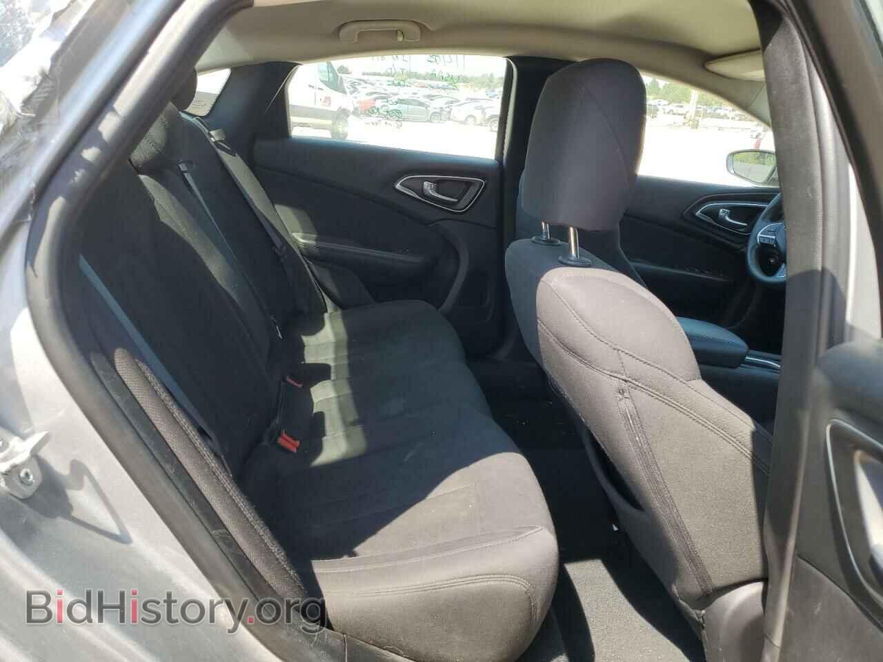 2015 CHRYSLER 200 - VIN: 1C3CCCAB6FN673123 - Фото 10