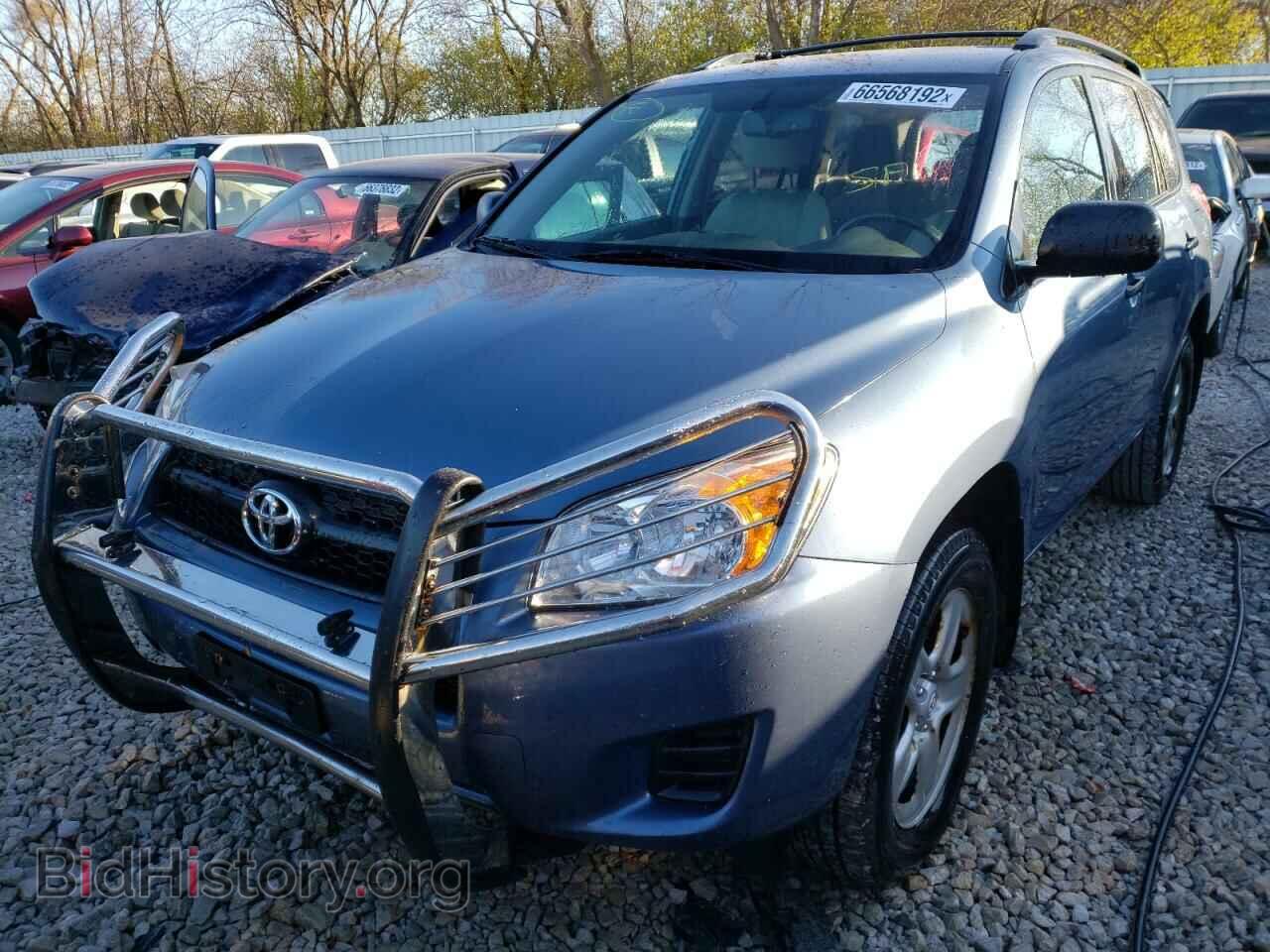2011 TOYOTA RAV4 - VIN: 2T3BF4DV9BW168030 - Фото 2