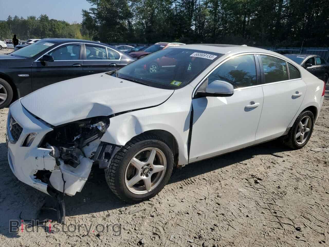 Photo YV1622FS5C2090399 - VOLVO S60 2012