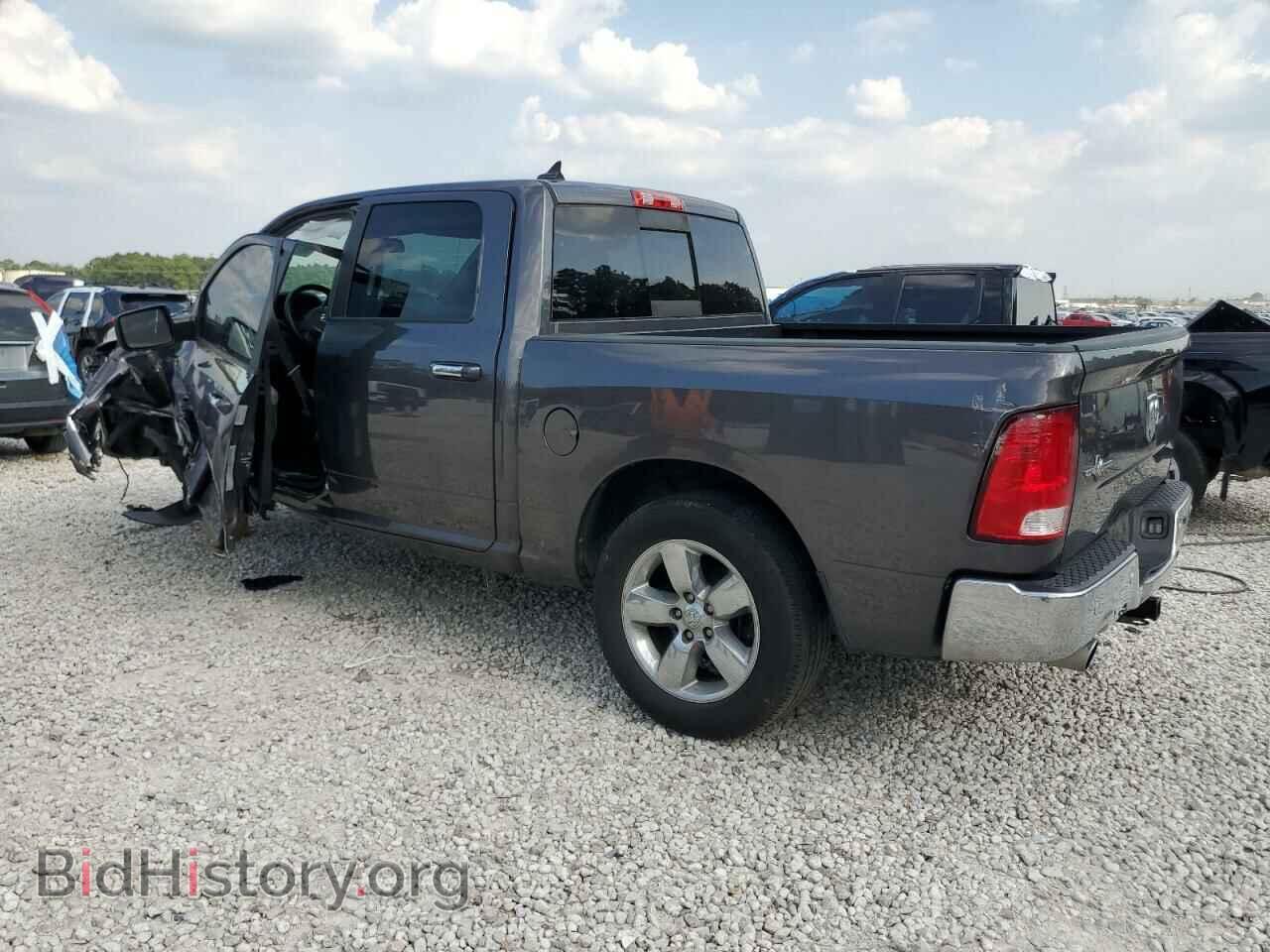 2017 RAM 1500 - VIN: 1C6RR6LT2HS561832 - Photo 2