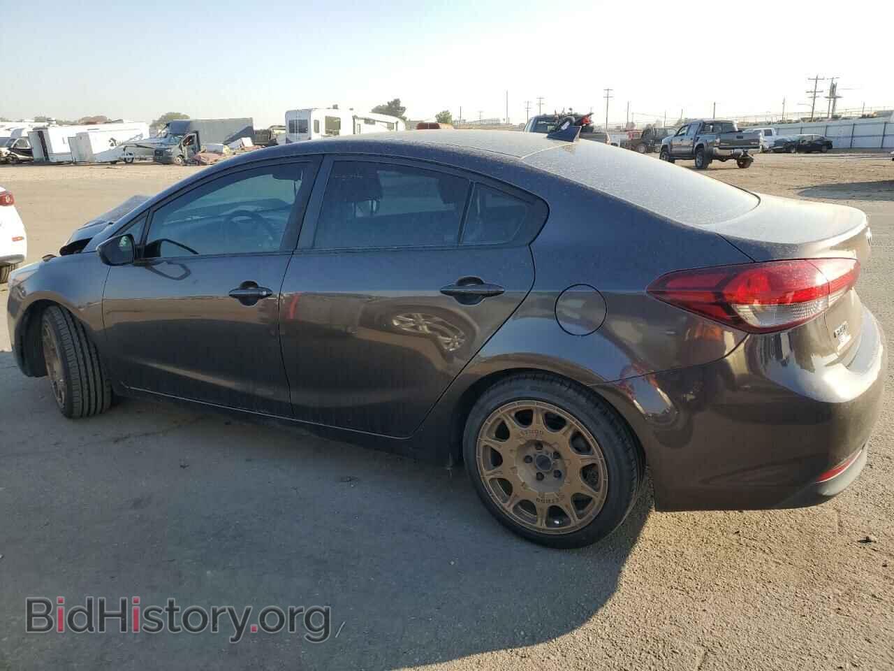 2017 KIA FORTE - VIN: 3KPFL4A71HE047609 - Фото 2