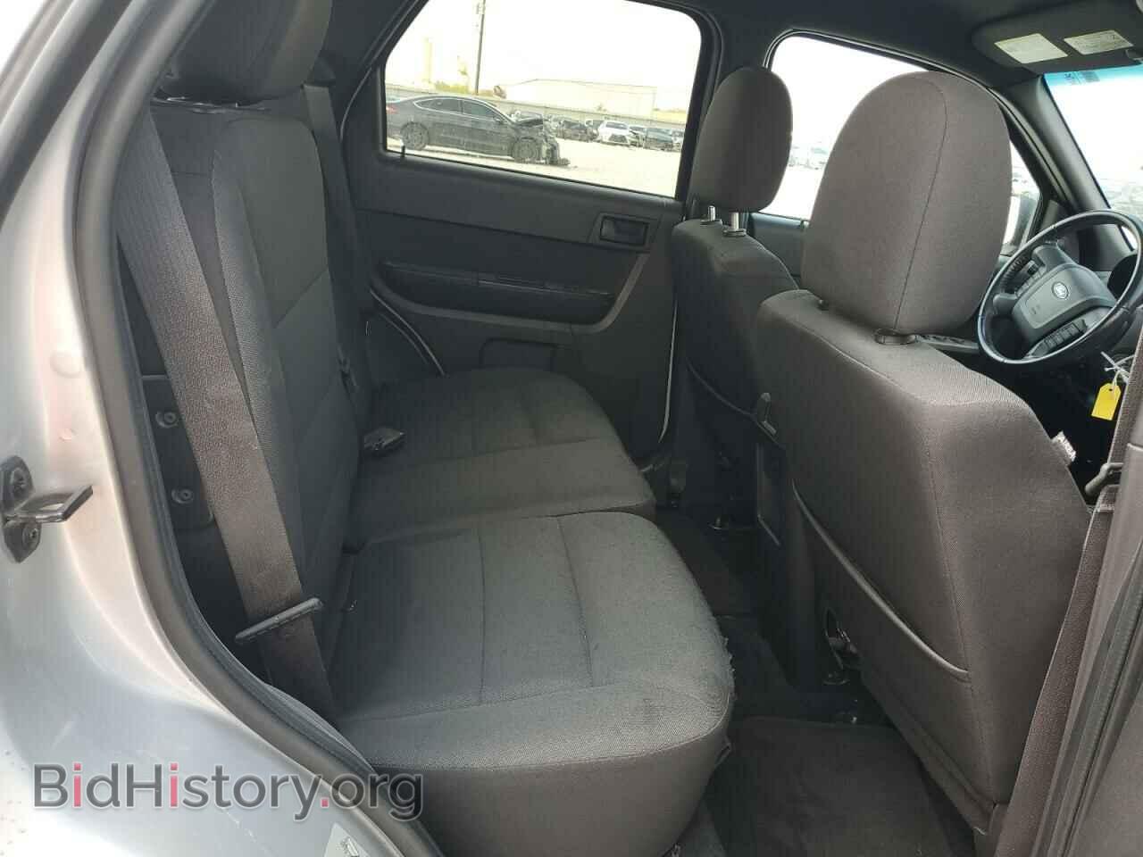 2011 FORD ESCAPE - VIN: 1FMCU0D77BKB73087 - Фото 11