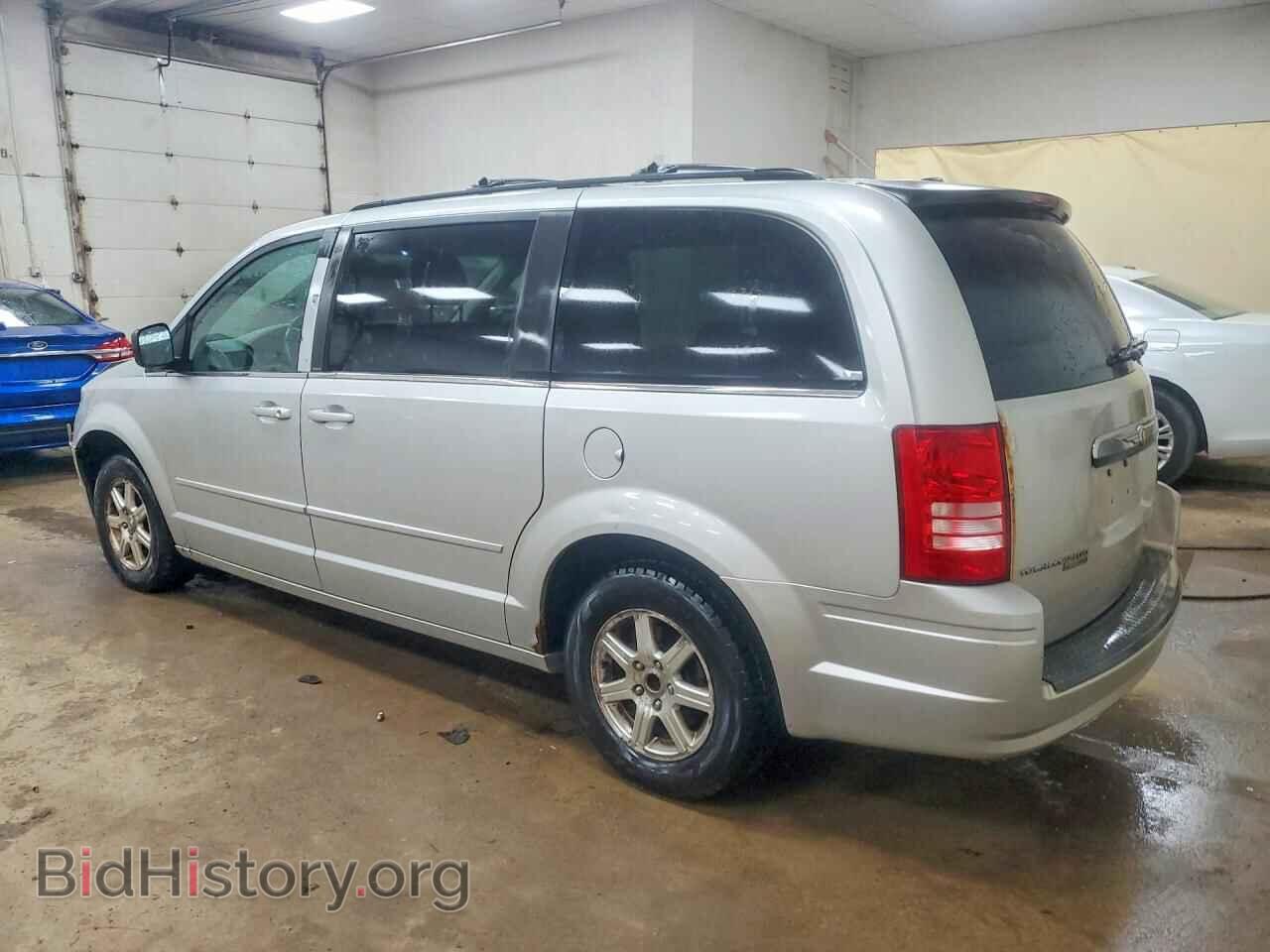 2008 CHRYSLER MINIVAN - VIN: 2A8HR54P18R746965 - Photo 2