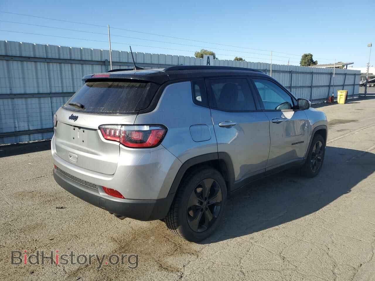 2020 JEEP COMPASS - VIN: 3C4NJCBB1LT229927 - Фото 3
