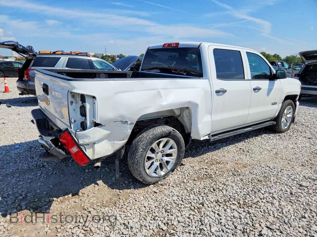 2018 CHEVROLET SILVERADO - VIN: 3GCPCPEC8JG318432 - Photo 3