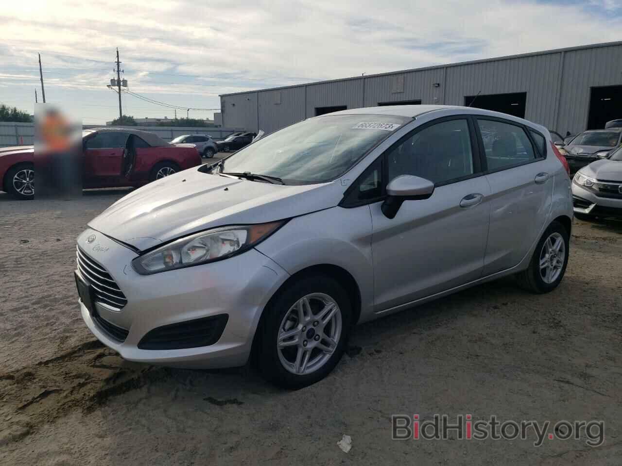 Photo 3FADP4EJ8KM158985 - FORD FIESTA 2019