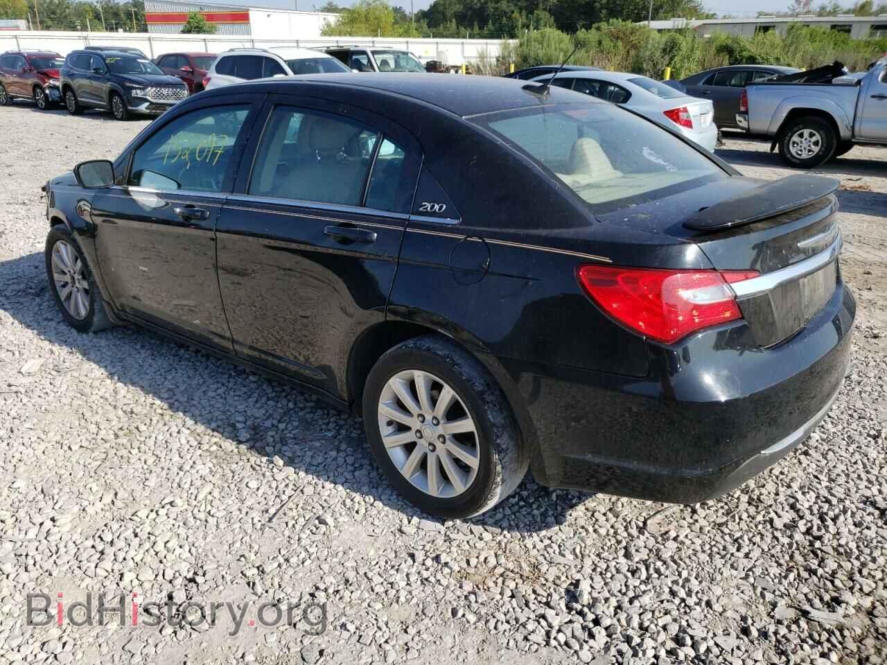 2012 CHRYSLER 200 - VIN: 1C3CCBBB2CN135782 - Фото 2