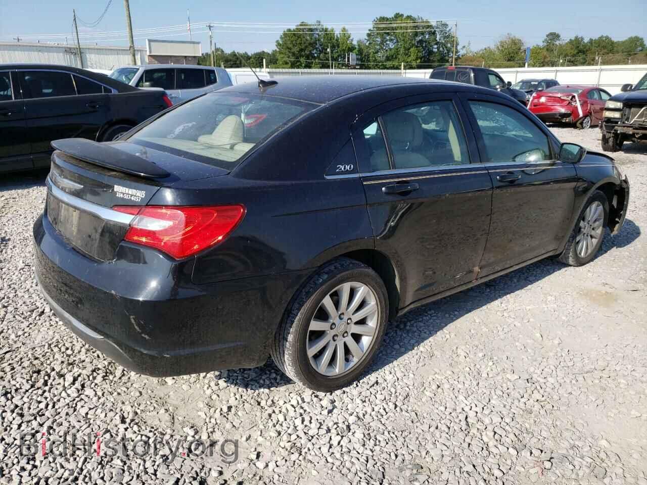 2012 CHRYSLER 200 - VIN: 1C3CCBBB2CN135782 - Фото 3