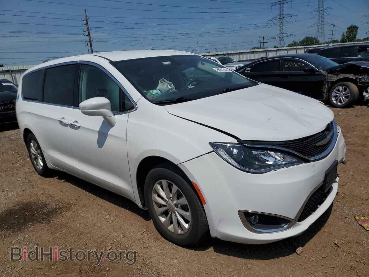 2018 CHRYSLER PACIFICA - VIN: 2C4RC1FG9JR175556 - Photo 4