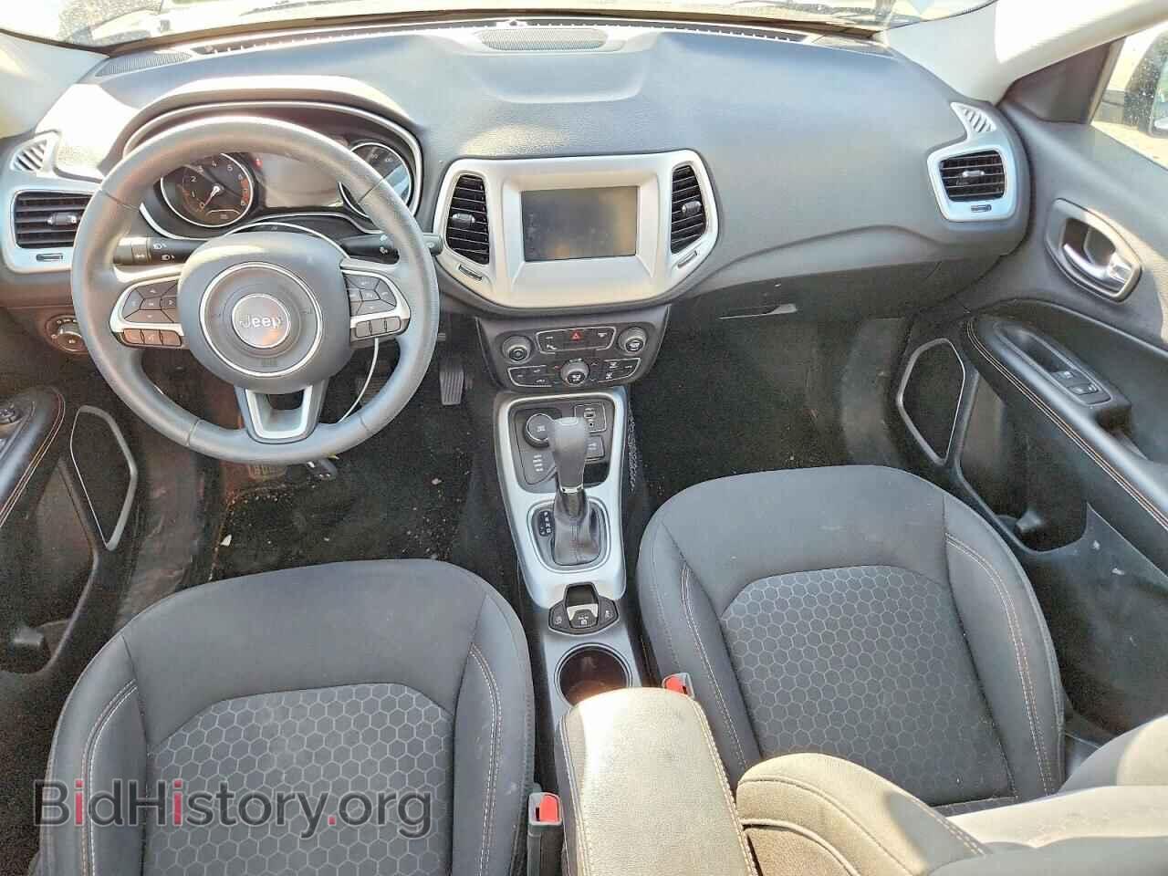 2019 JEEP COMPASS - VIN: 3C4NJDAB3KT674532 - Фото 8