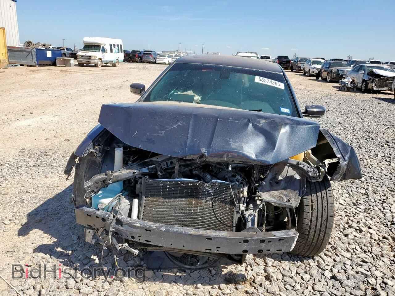 2018 CHRYSLER 300 - VIN: 2C3CCABG7JH240300 - Фото 5