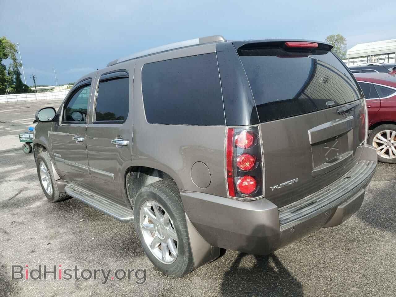 2013 GMC YUKON - VIN: 1GKS2EEF3DR364304 - Фото 2
